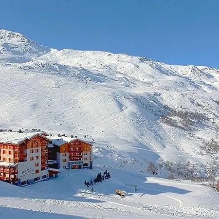 Отель Le Du Mont Vallon Les Menuires