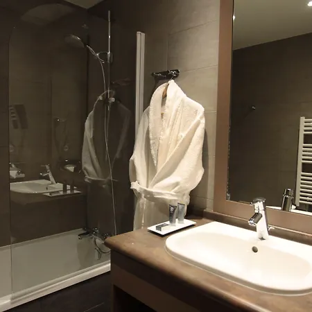 Le Du Mont Vallon 4*