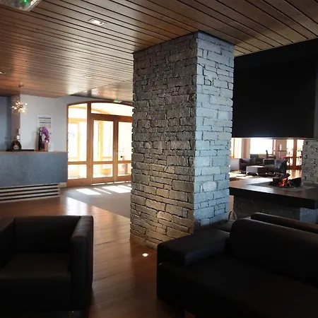 Отель Le Du Mont Vallon 4*