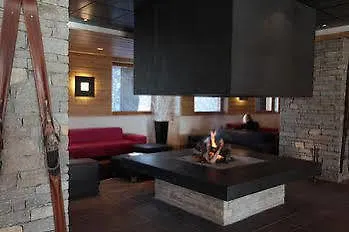 Le Du Mont Vallon Отель 4*