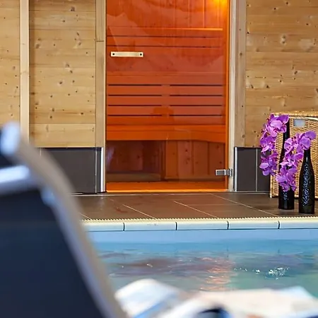 Le Du Mont Vallon Hotel 4*