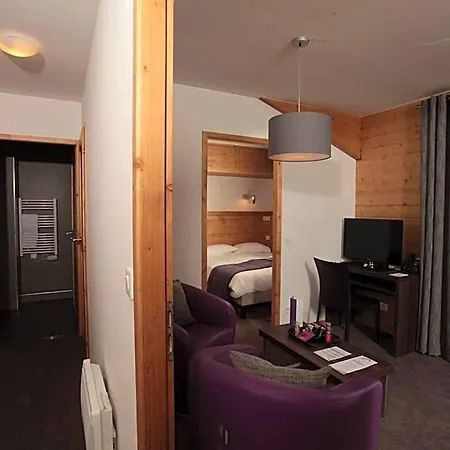 Le Du Mont Vallon 4*
