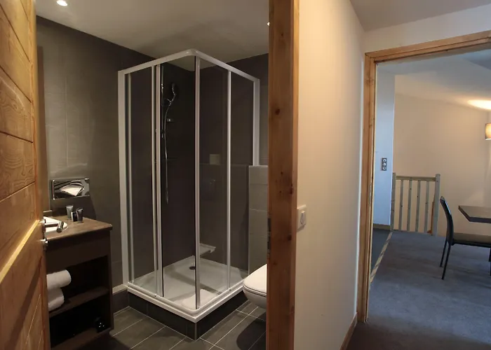 Le Du Mont Vallon Hotel