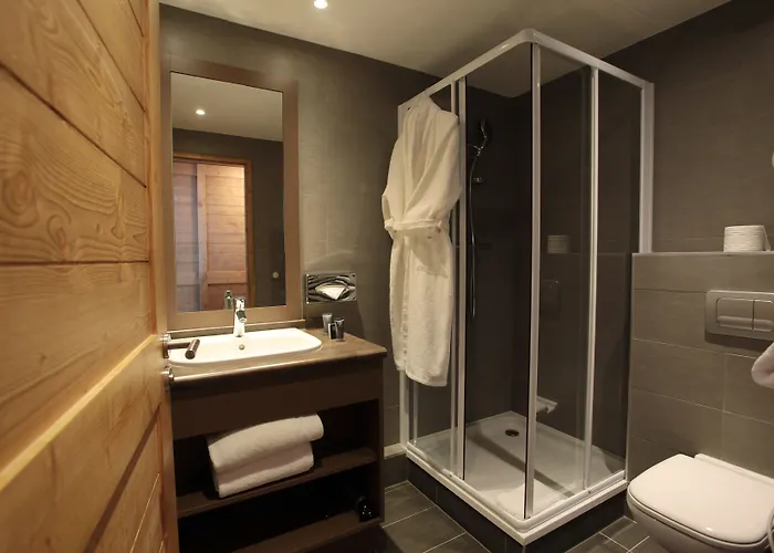 Le Du Mont Vallon Hotel 4*